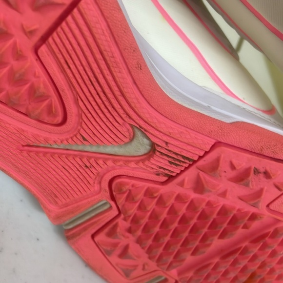 Women’s Nike Explorer 2 Golf Shoes Size 8.5 Pink And White Lace Up - Picture 10 of 13